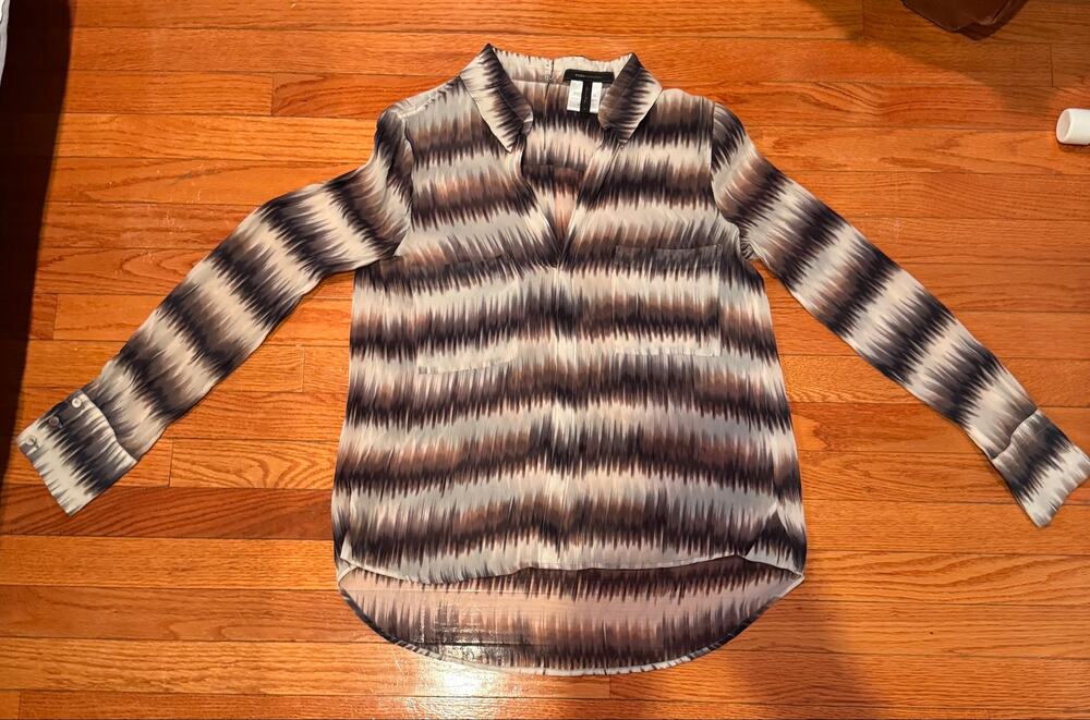 BCBGMAXAZRIA Anderson Silk Blouse Black Brown Cream Ikat Print Size M